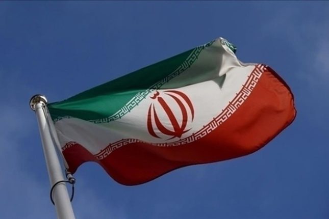media-iran-bayraq