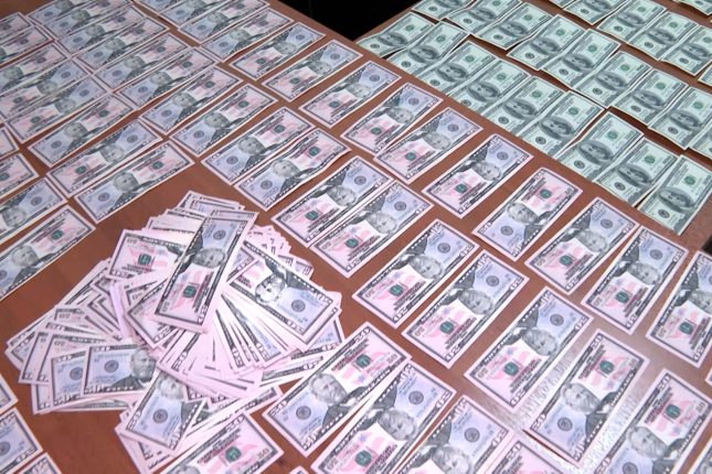 media-saxta-dollar