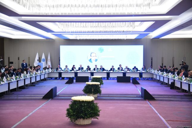 media-forum-tesis