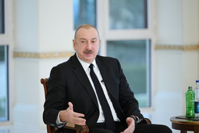 media-prezident-yeni-77