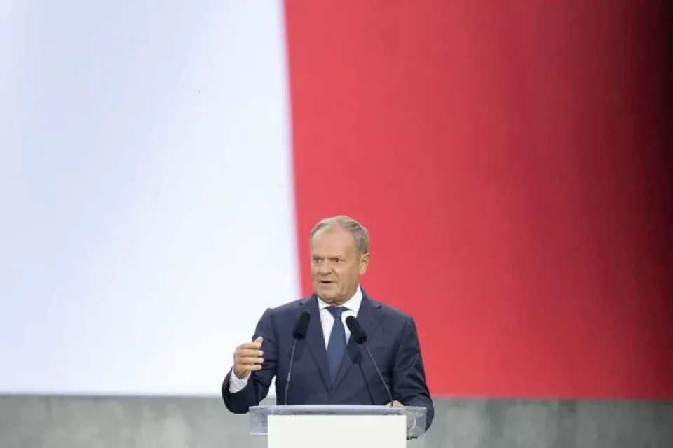 media-donakld-tusk