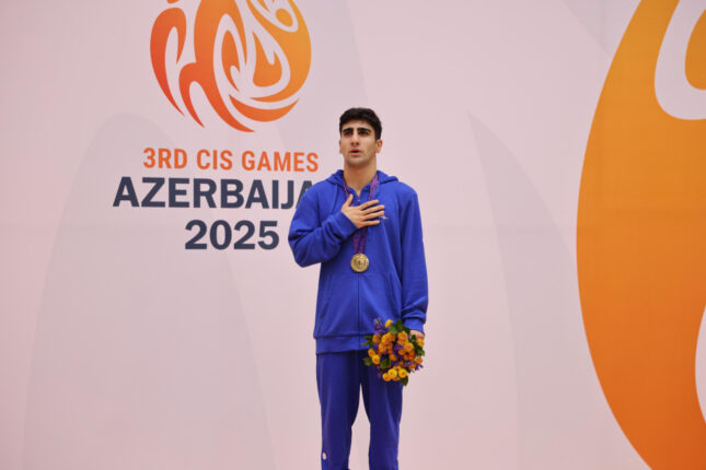 media-maqsud-mahmudov-qizil