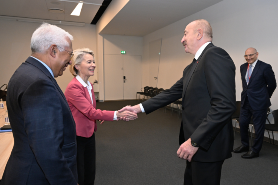 media-snimok-yekrana-2025-10-02-120005