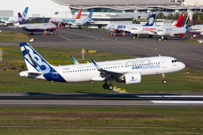 media-airbus-a320-2-800x500