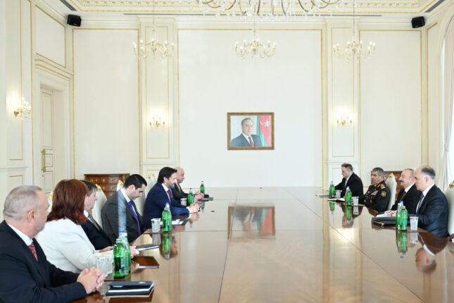 media-ilham-eliyev-slovakiya-qebul