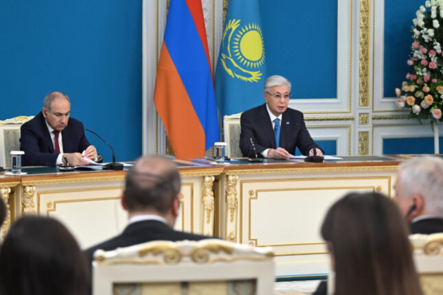 media-tokayev-pasinyan