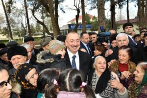 media-ilham_aliyev_xalq