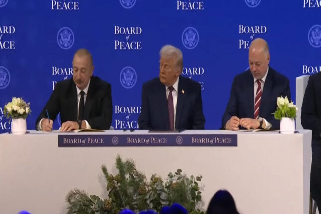 media-ilham-davos-imza