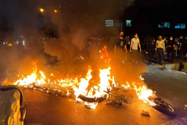 media-iran-etirazlar