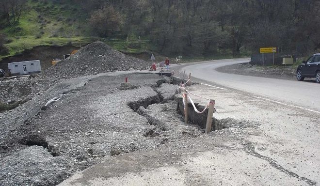 media-yol-cokdu-dashkesen