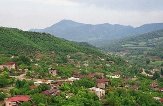 media-qirmizi-bazar-6