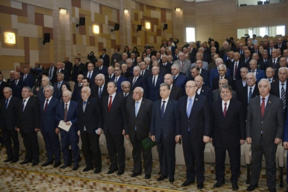 media-agsaqqal-qurultayi