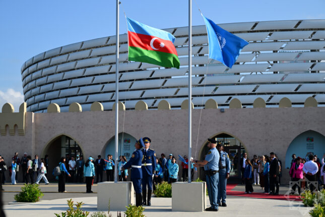 media-bayraqlarin-endirilmesi