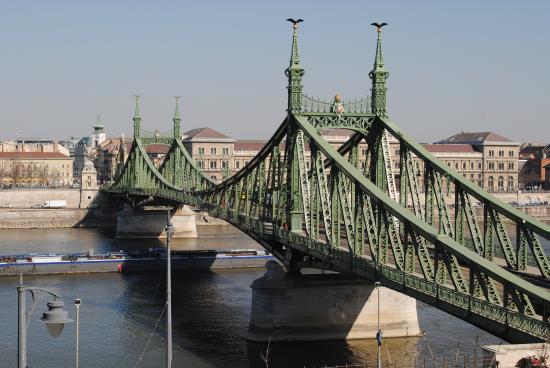 media-budapest-korpu