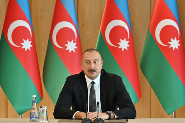 media-prezident-67