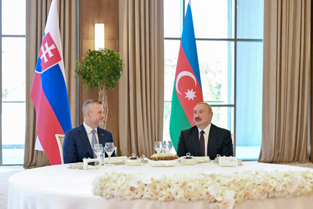 media-ilham-eliyev-slovakiya-prezidenti