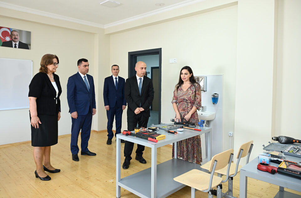 media-leyla-1