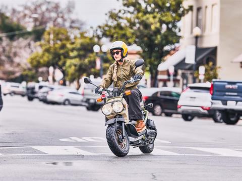 media-moped