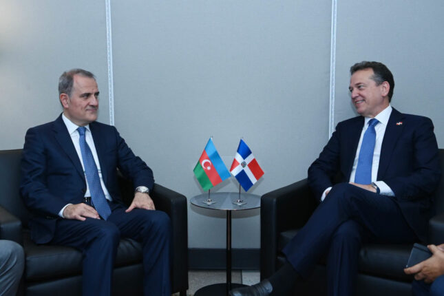 media-az-dominikan-viza
