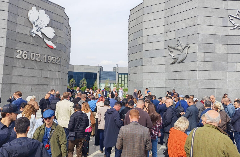 media-17915326735242320536_1200x630